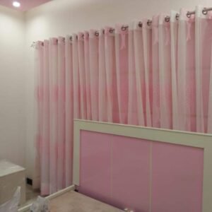 Curtain 79