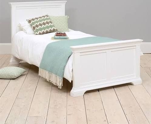 "Single Bed"