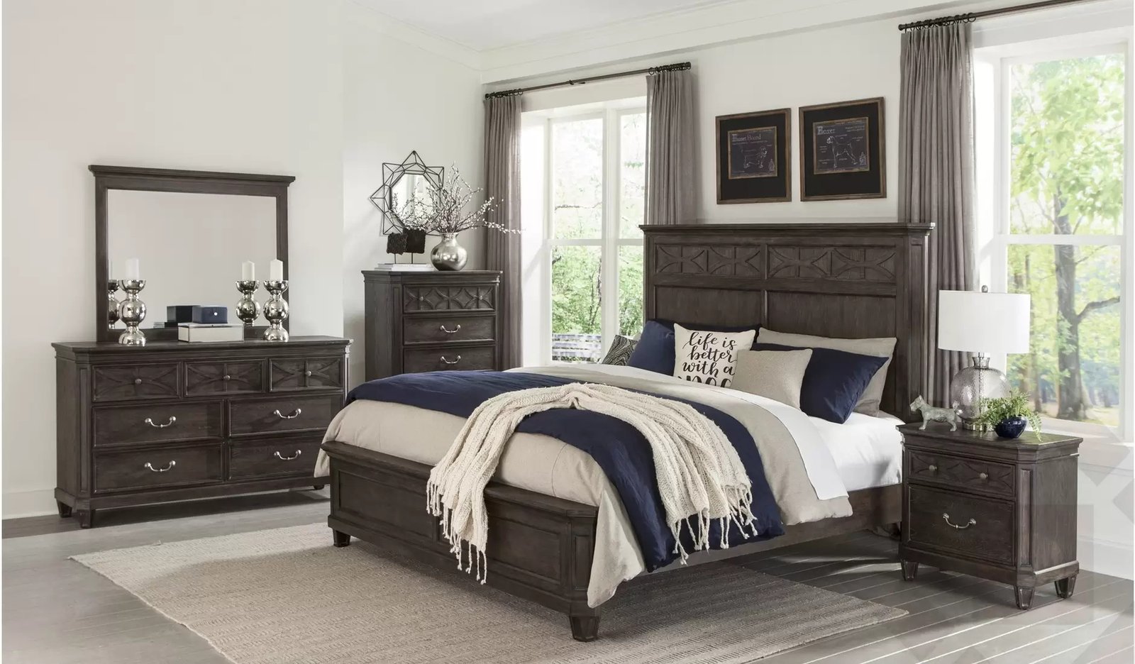 ''Bed set in Lahore''