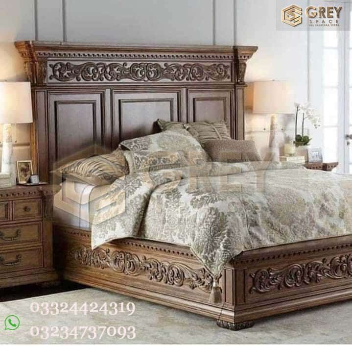''Bed set in Lahore''