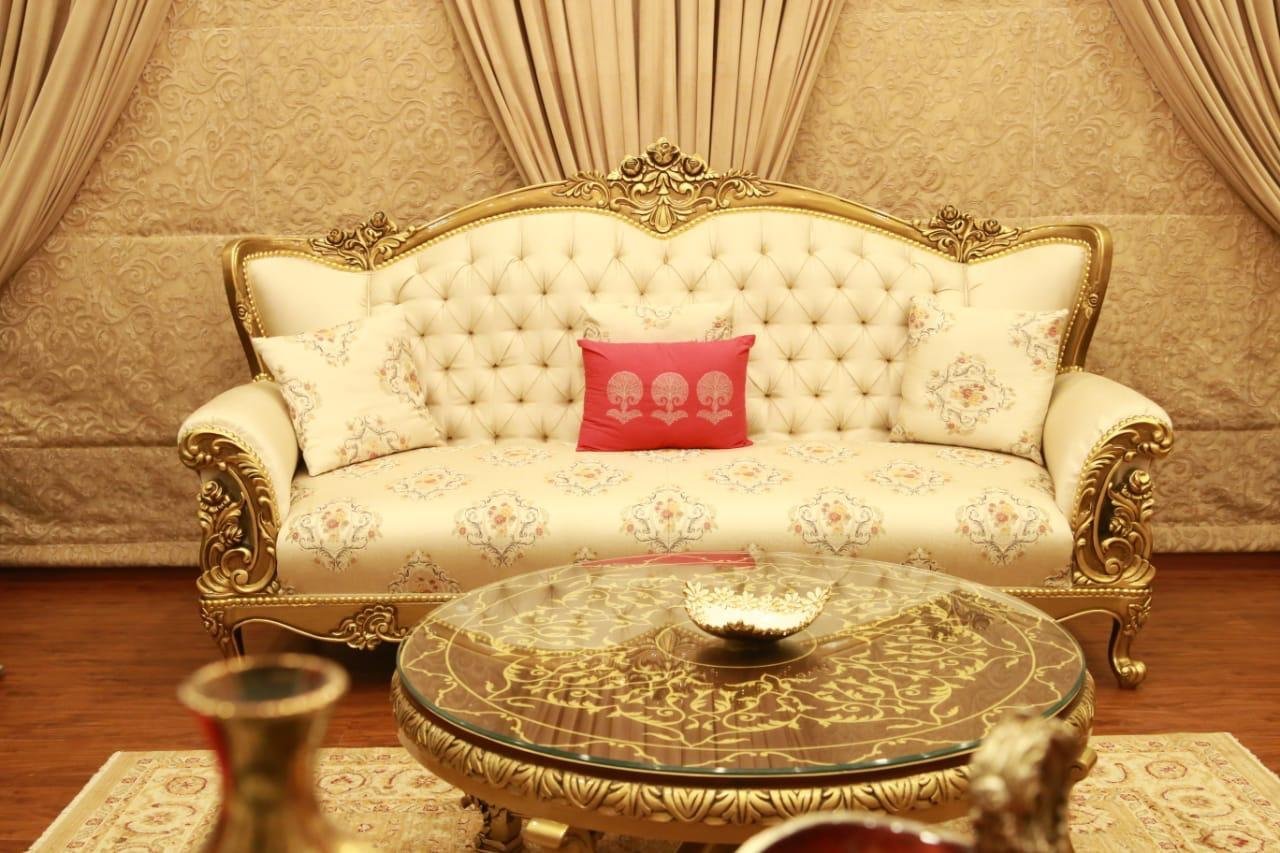 Drawing Room Sofa 110