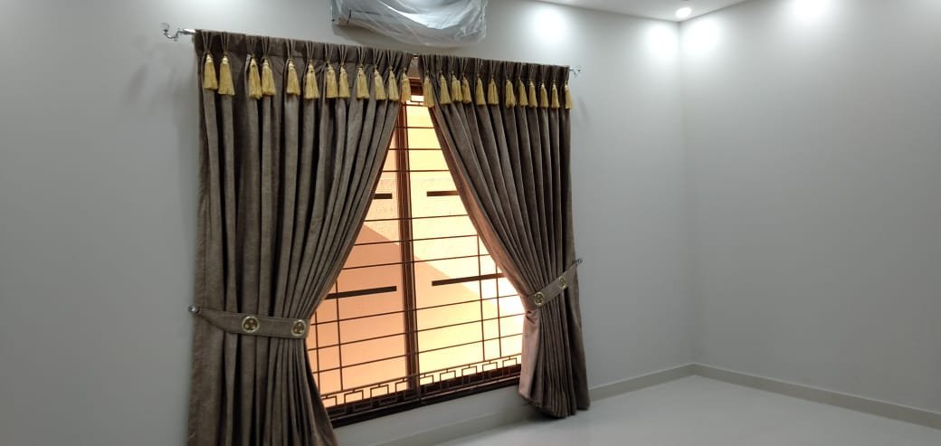 Curtain 96