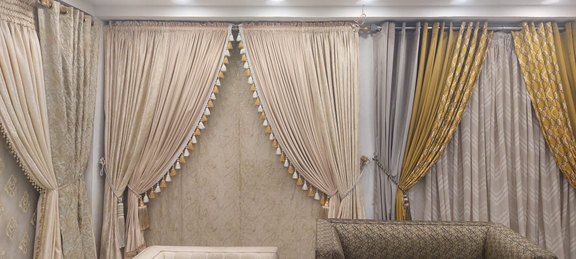 Curtain 16