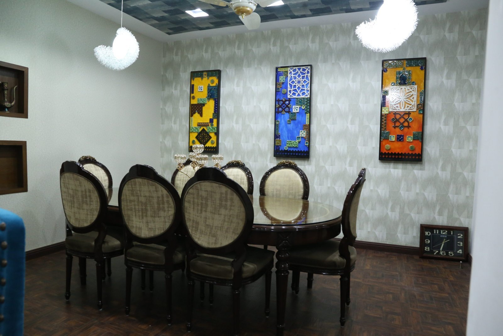 "affordable dining set"