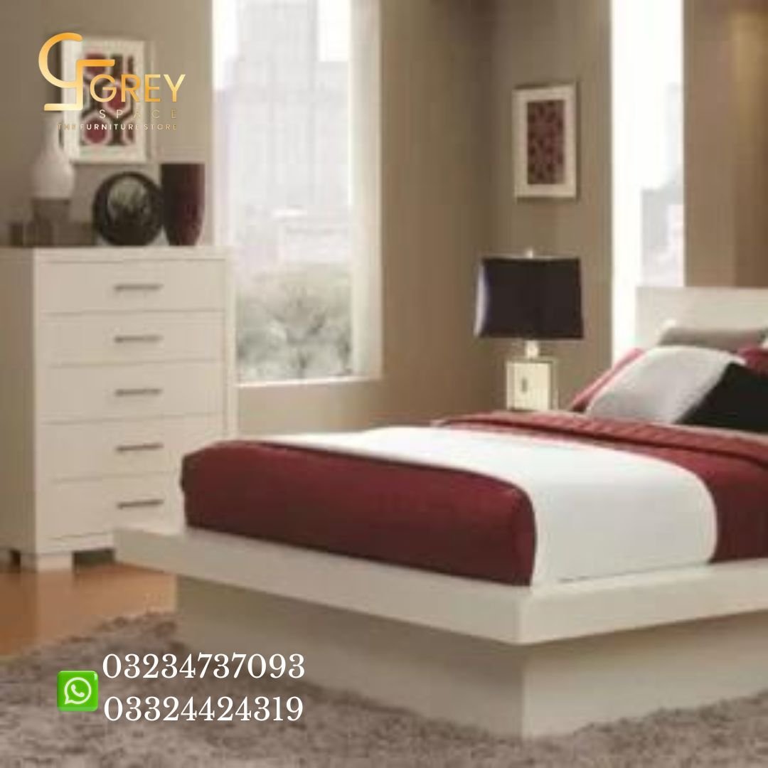 ''Bed set in Lahore''