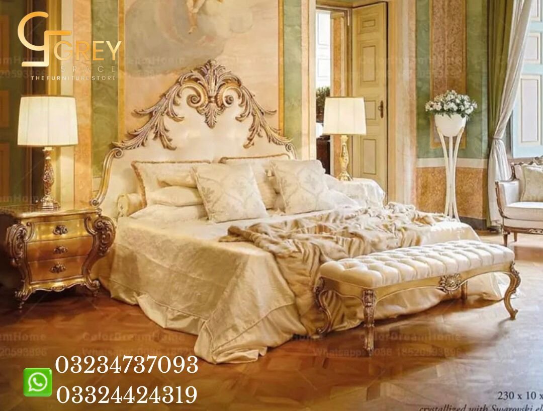 ''Bed set in Lahore''