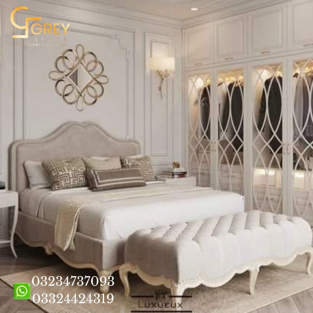 ''Bed set in Lahore''