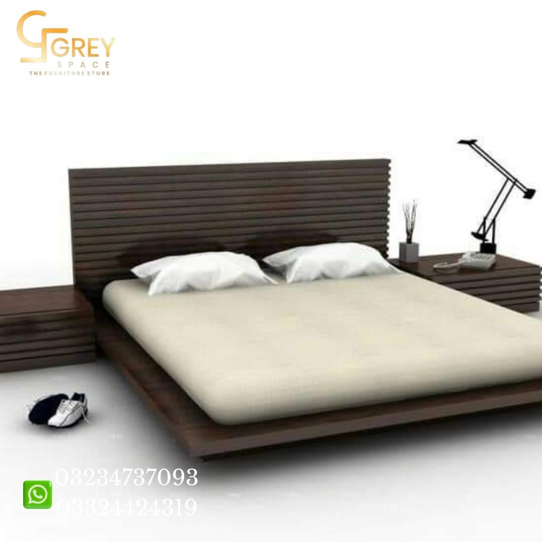 ''Bed set in Lahore''