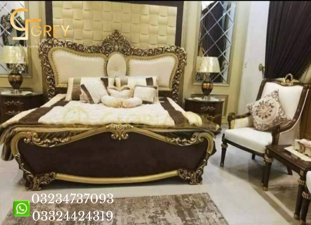 ''Bed set in Lahore''