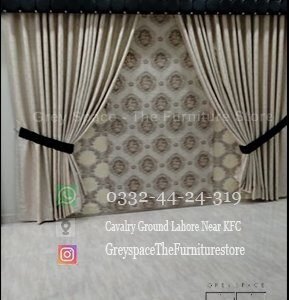 Curtain 71