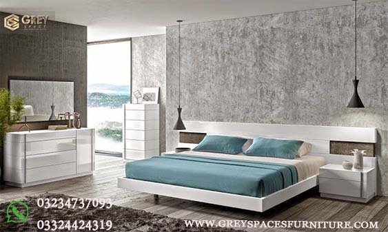 ''Bed set in Lahore''