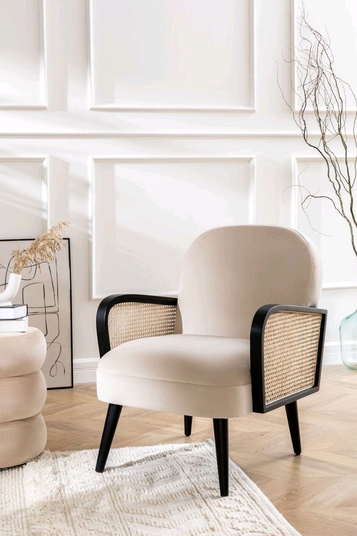 " Bedroom Chairs "