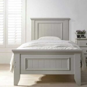 "Single Bed"
