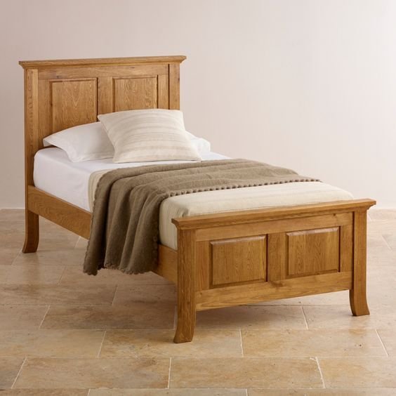 "Single Bed"